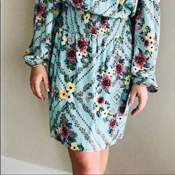 Ella Moon Off The Shoulder Floral Dress Smocked Long Sleeve MIDI Dress S NWT - Picture 5 of 8